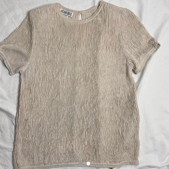 Gloria lance vintage textured ribbed creme top - Picture 2 of 2